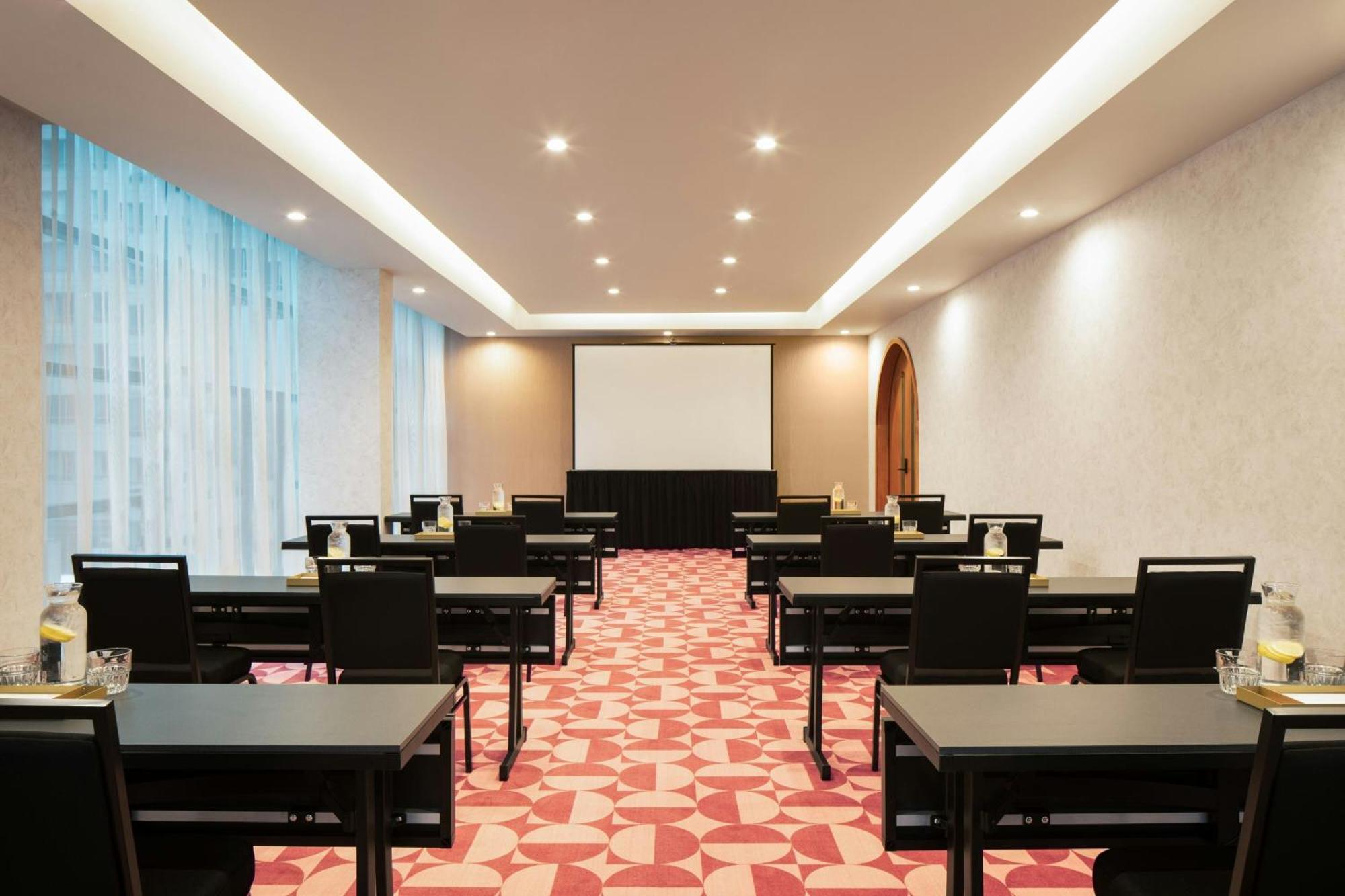 Honeyrose Hotel, Montreal, A Tribute Portfolio Hotel Εξωτερικό φωτογραφία Meeting room