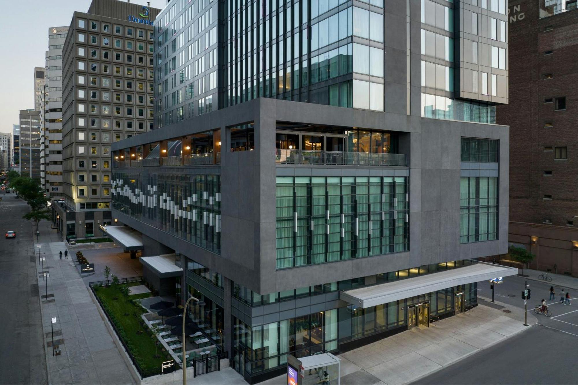 Honeyrose Hotel, Montreal, A Tribute Portfolio Hotel Εξωτερικό φωτογραφία The hotel's entrance