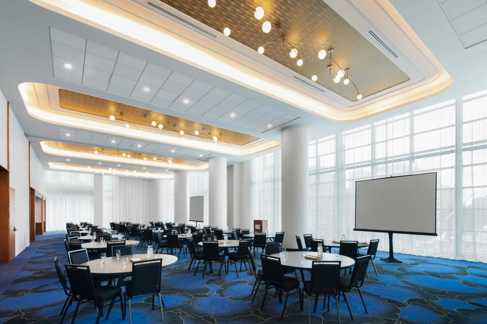 Honeyrose Hotel, Montreal, A Tribute Portfolio Hotel Εξωτερικό φωτογραφία The Westin Convention Center
