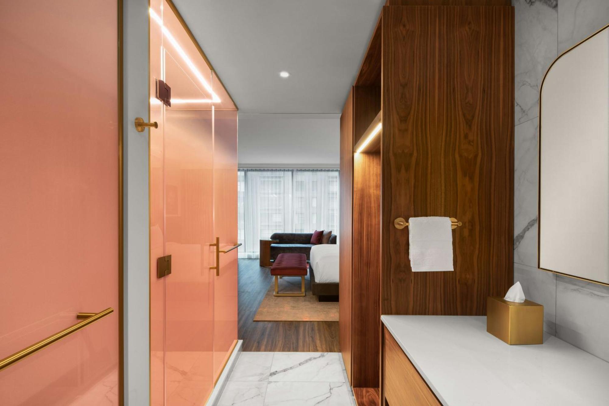 Honeyrose Hotel, Montreal, A Tribute Portfolio Hotel Εξωτερικό φωτογραφία A bathroom at the hotel